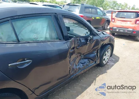 2018 Mazda Mazda3 Sport из США, поврежденный, VIN 3MZBN1U78JM232087